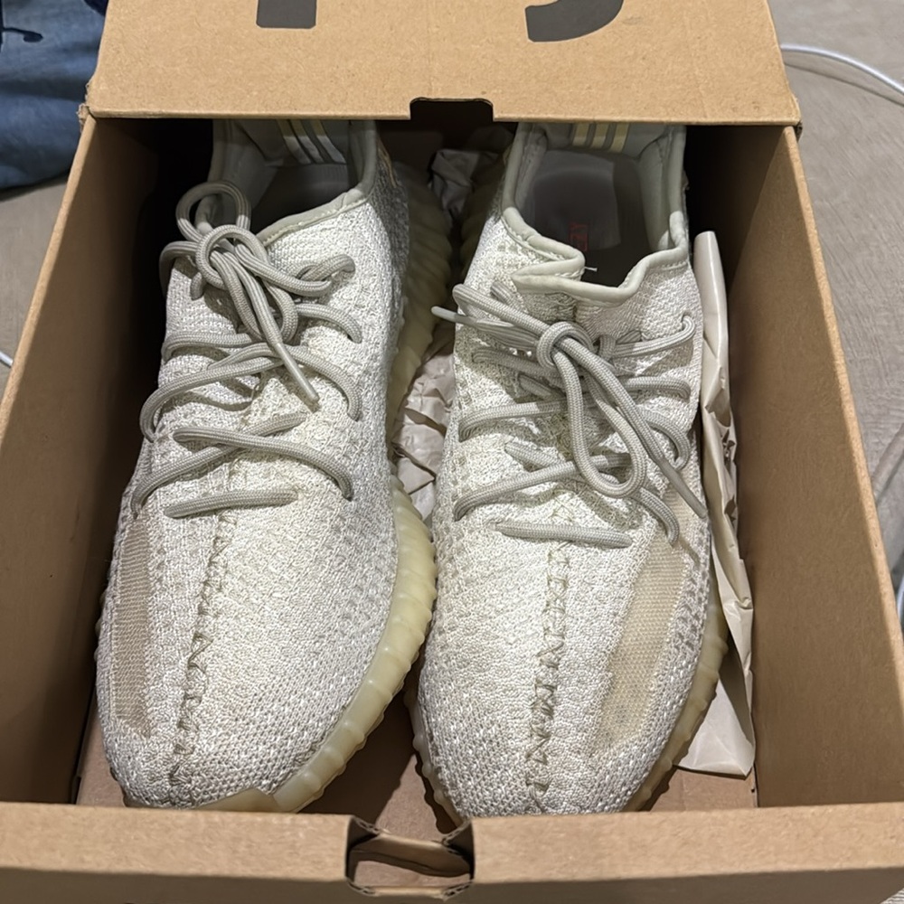 Yeezy Boost 350 light - Picture 2 of 8